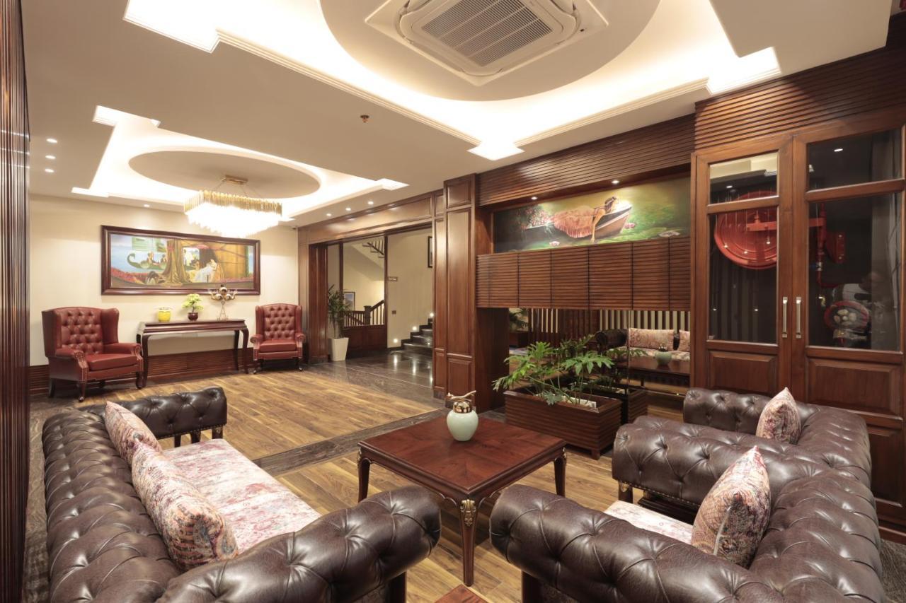 Welcomheritage Elysium Resort & Spa Shimla Exteriör bild