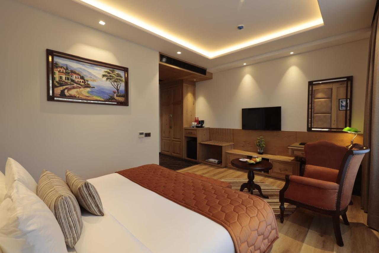 Welcomheritage Elysium Resort & Spa Shimla Exteriör bild
